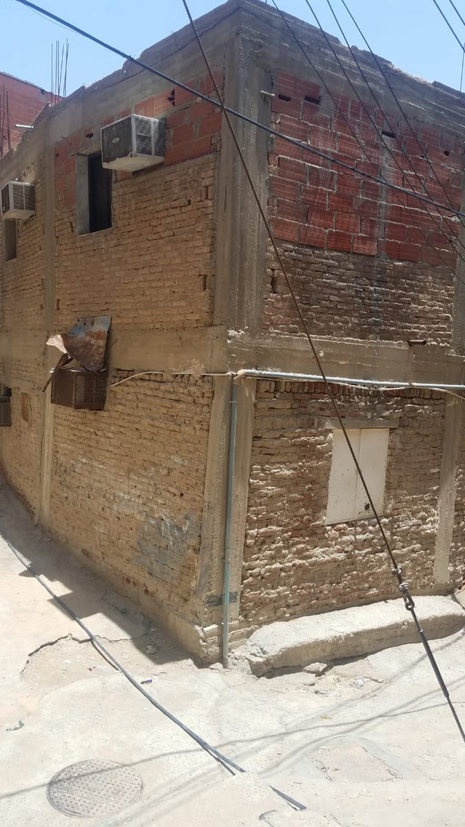 taif143495's tweet photo. للبيع بيت دورين مسلح مساحته ٢٧٢ متر
العنوان:مكة المكرمة _المسفلة_حارة الرشد
*رخصه مزاولة نشاط#الوساطه_والتسويق_العقاري برقم ترخيص معتمد 110010759
الواتساب 
https://t.co/GLNsFJUVY3
حساب تويتر
https://t.co/ote3jin4KD
حساب الانستغرام 
https://t.co/nKrviY64NU https://t.co/3opnKxUzck