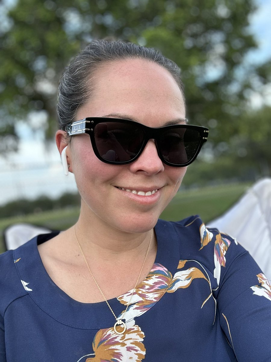 KirstenAFreeman's tweet photo. Tuesday nights I am a soccer practice observer and physician wellness class attendee. β½οΈπ #physicanwellness #multitasking #surgeonmom https://t.co/TcMiekckKm
