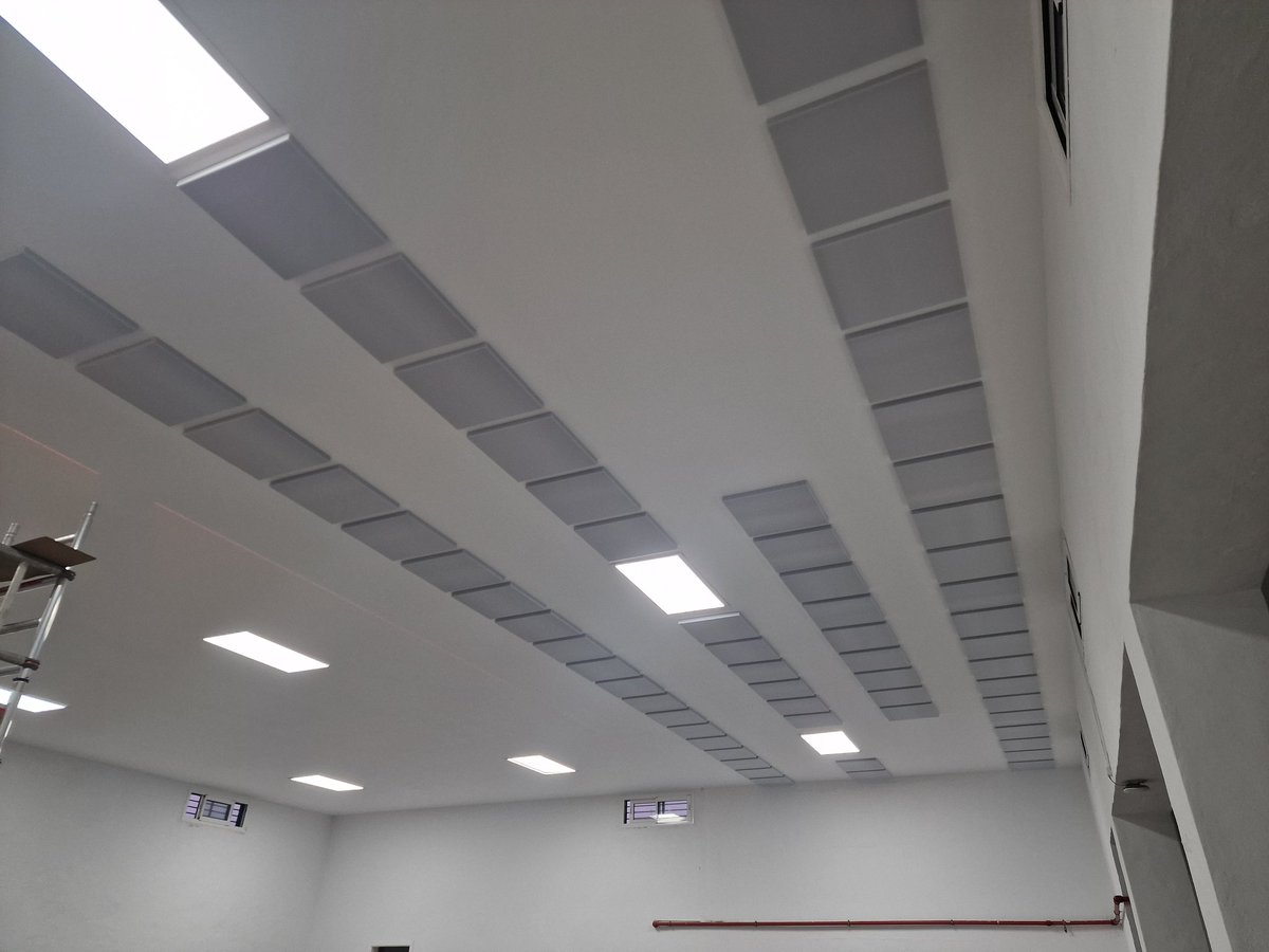 SACControlRuido's tweet photo. Instalación y certificación de niveles de reverberación. Paneles Isinac,San Bartolome. Lanzarote https://t.co/mwoWXeCa9s