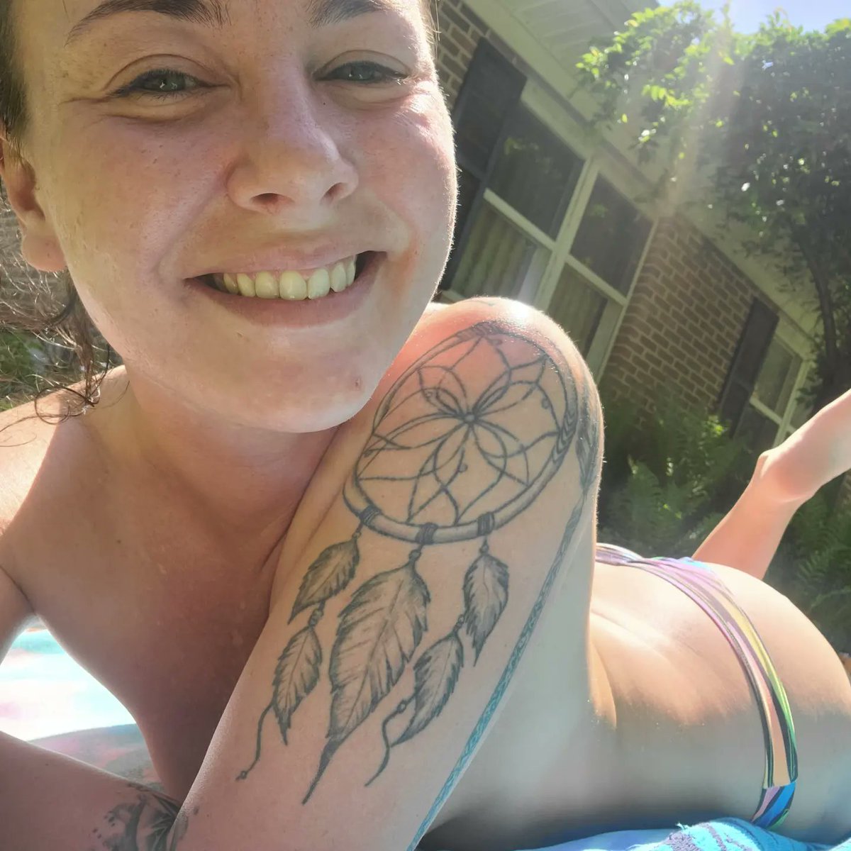 _Layuh__'s tweet photo. Sunshine on my buttcheeks π
#sunndays #sunshine #layingout #tanning #humpday #nsfwtw #NSFW #nsfw_twt #country #outdoors #FYP #fypγ· #fypage https://t.co/CM8fu2UCdH
