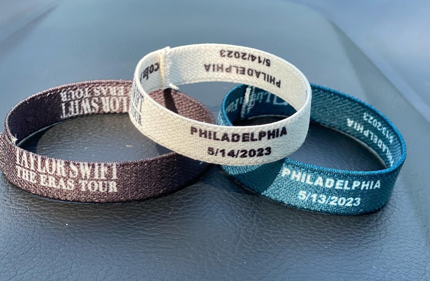 Taylor Swift Updates 🩵 on X: 🏟️ Friendship bracelets created by the  @Eagles will be passed out for free this weekend at Lincoln Financial Field  for #PhiladelphiaTSTheErasTour! Via Chris O'Connell at FOX