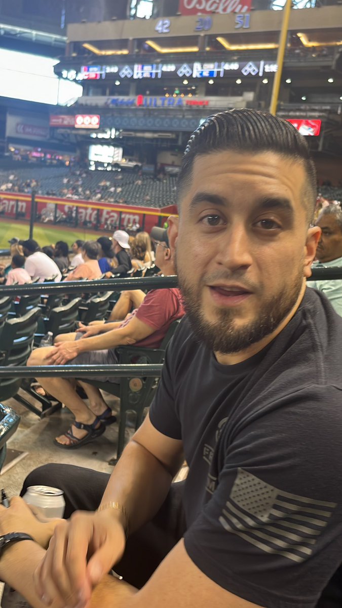 TimYaHeard's tweet image. #DBACKS #WHATAFAN