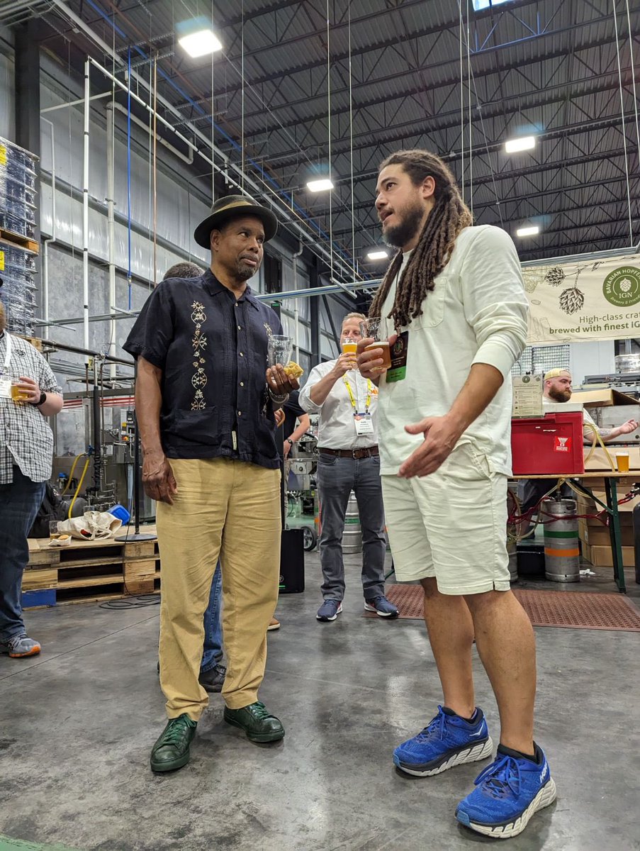 Green Bench tweet media