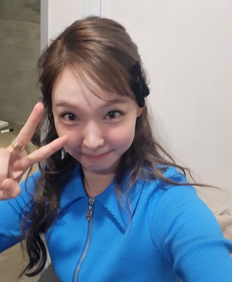 archivenayeon's tweet photo. 🥺🥺🥺🥺🥺🥺 https://t.co/jDmeQxipOA
