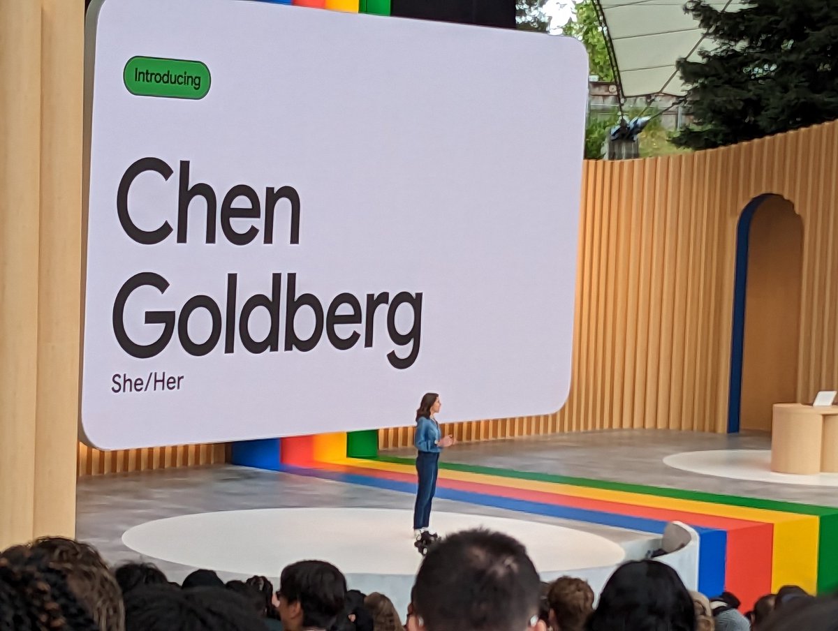 Whew. That was an awesome set of #GoogleIO keynotes, with @GoldbergChen adding some exciting cloud announcements. Watch my 'what's new in @googlecloud' keynote once this live session wraps up ... io.google/2023/program/f…