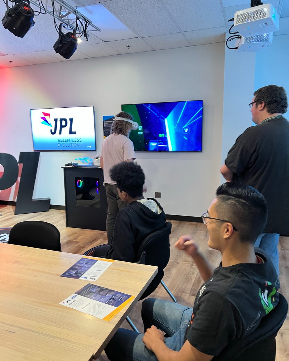 JPL tweet media