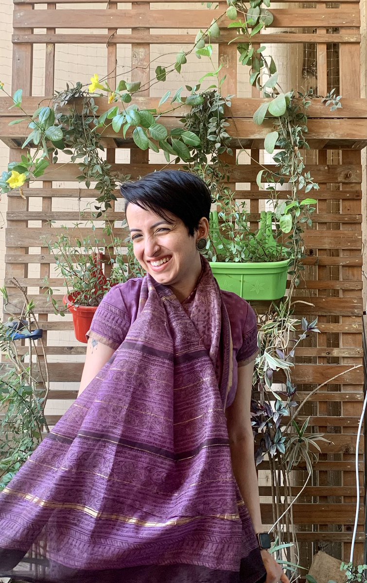 ReviewMirror tweet media