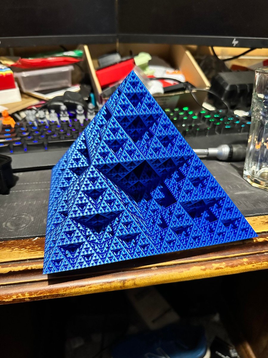A beautiful pyramid printed by Anthony Martin😃 'I really do love the ender 3v2 getting extremely good prints from it.' Thanks for sharing the good comment and pictures with us😊 Happy printing! #3dprinting #3dprint #3dart #3dmodel #3dprinter #creality #fdm #reviews #ender