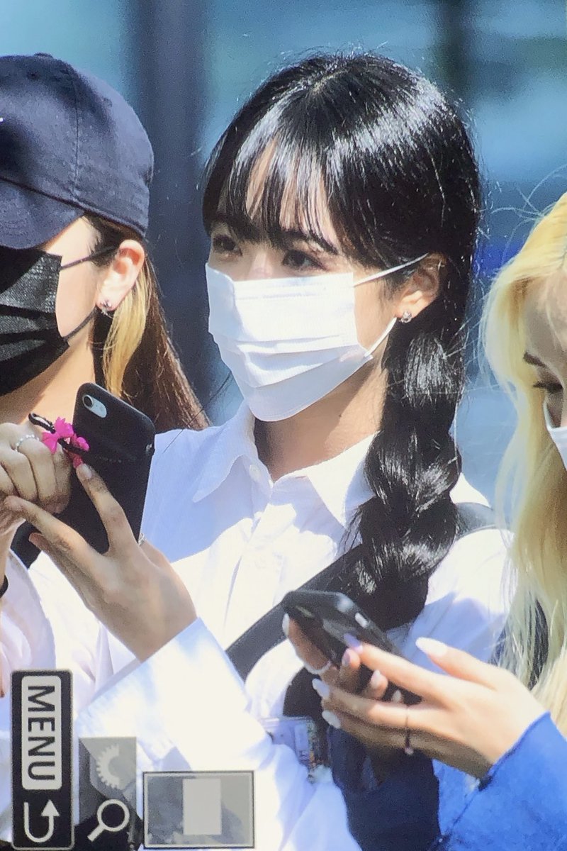 yy000531's tweet photo. 230511 #최예영 #예영
시온 동생 데뷔 무대 보러온 예영이💕 https://t.co/OESSX9obDL
