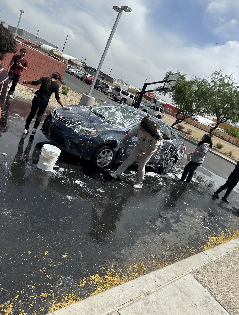 Happy Teacher Appreciation Week to all the amazing teachers out there!! Our ASU Prep South Phoenix students spent some of the day washing teachers cars to express their appreciation. #asu #asuprep #schools #TeacherAppreciationWeek