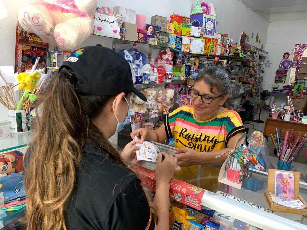 GobMeta's tweet image. En Acacías, el Grupo Anticontrabando del Meta adelantó jornada de sensibilización junto a los comerciantes.
Estamos seguros de que entre 
todos podemos combatir la venta 
ilícita de cigarrillos, licores y 
cervezas en el Departamento.
#TodosContraElContrabando @FNDCol