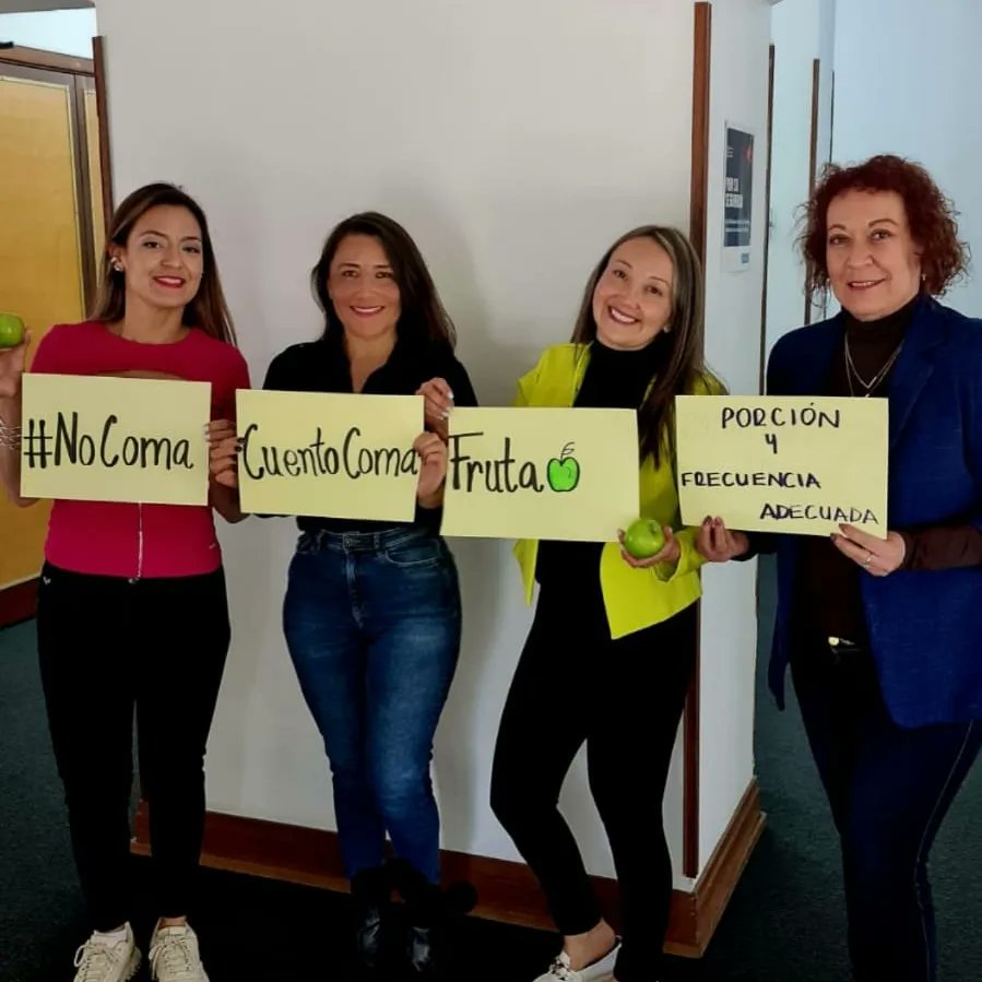 ViviaCastillo's tweet photo. #NoComaCuentoComaFruta
Porciones y frecuencias adecuadas=bienestar físico y mental
@motonutrias @nutrizenda @unassaludable @nuya_nutricion @comer_mejor_vivir_mejor @danut_ans @andunal @nutrimedu @colnudnal https://t.co/vXPqpyKAd4