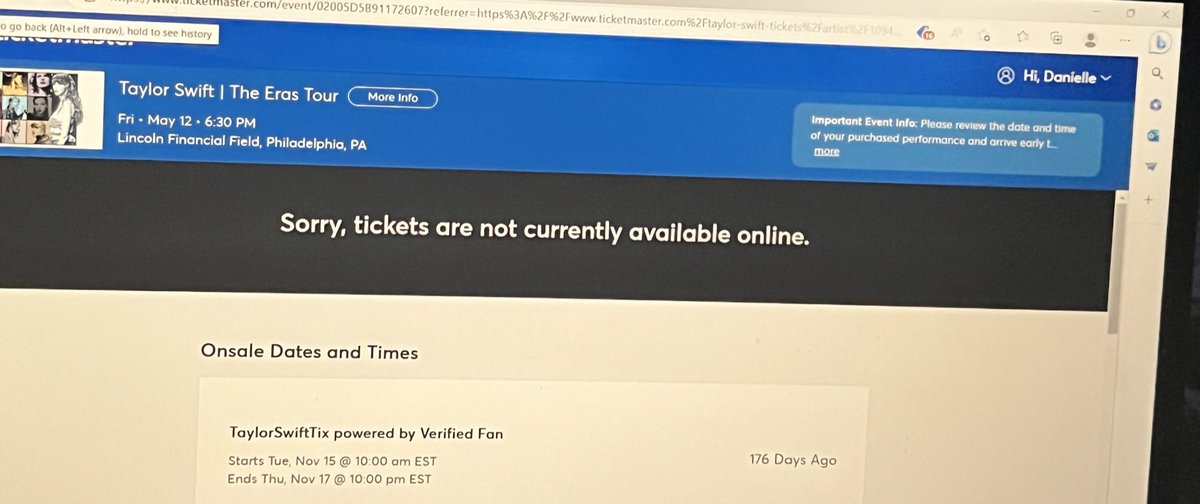ddeteresa13's tweet photo. I lose a year off my life for those 5 extra seconds this page occasionally gives when refreshing thinking tickets are loading #clowning #PhillyTSTheErasTour #TSTheErasTour #TaylorSwift #TicketmasterlsTheProblem https://t.co/Ol0VBozfL8