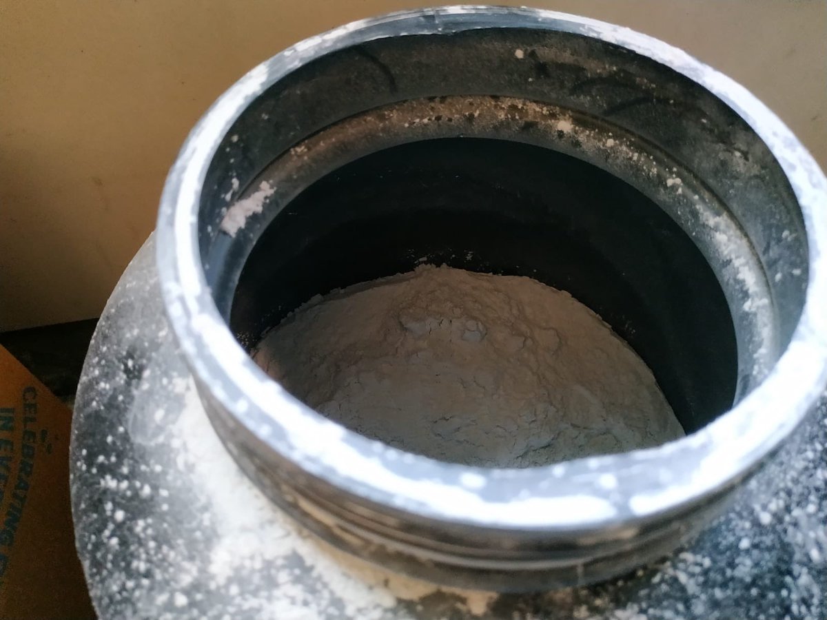 minkx_s's tweet photo. @flipkartsupport @Flipkart Was shipped Fake whey protein from Flipkart it was filled with talcum powder. 
spoke to customer service over a dozen times for help but like a parrot reading from a script mechanically one answer I received 'Sorry this is a non returnable product!' https://t.co/65rjgcV9MQ