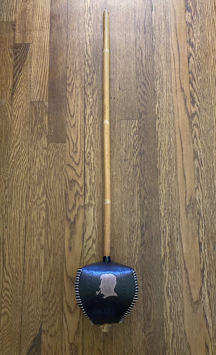 SherlockPhD's tweet image. Commissioned a little present for myself: A wax-hardened leather singlestick basket hilt embossed with the logo of the Baker Street Irregulars. #BSI #Singlestick