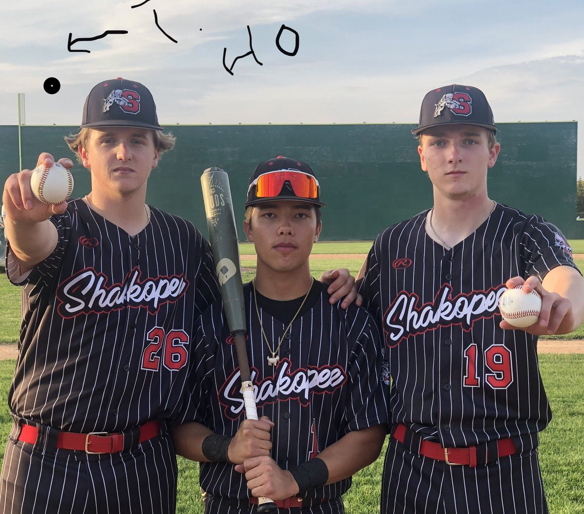 tschlepe's tweet photo. Sabers win a wild one 6-4 in 8 innings. Landon Heller hurls into the 7th inning in his 1st varsity start allowing just 2 ER w/6 K’s. Jack Morris snipes his 5th win. Tanner Ho hit a 3-run 💣 over the green monster to give us a 4-2 lead in the 5th. B Turcotte C Int for the winner! https://t.co/WRpqwNf3hI