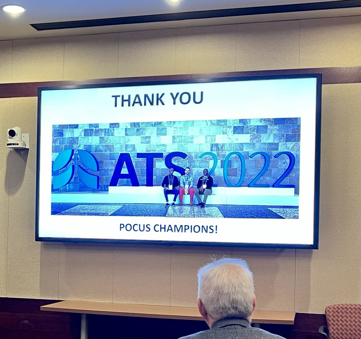 #Senior_Presentation✅
#MedTwitter
Out of our shared passion for #POCUS, we started a QI project that led to the development &amp; implementation of a formal POCUS curriculum for our IM residents

Honored to present the outcomes of the project at Medical Grand Rounds @Ward4Abdirahman