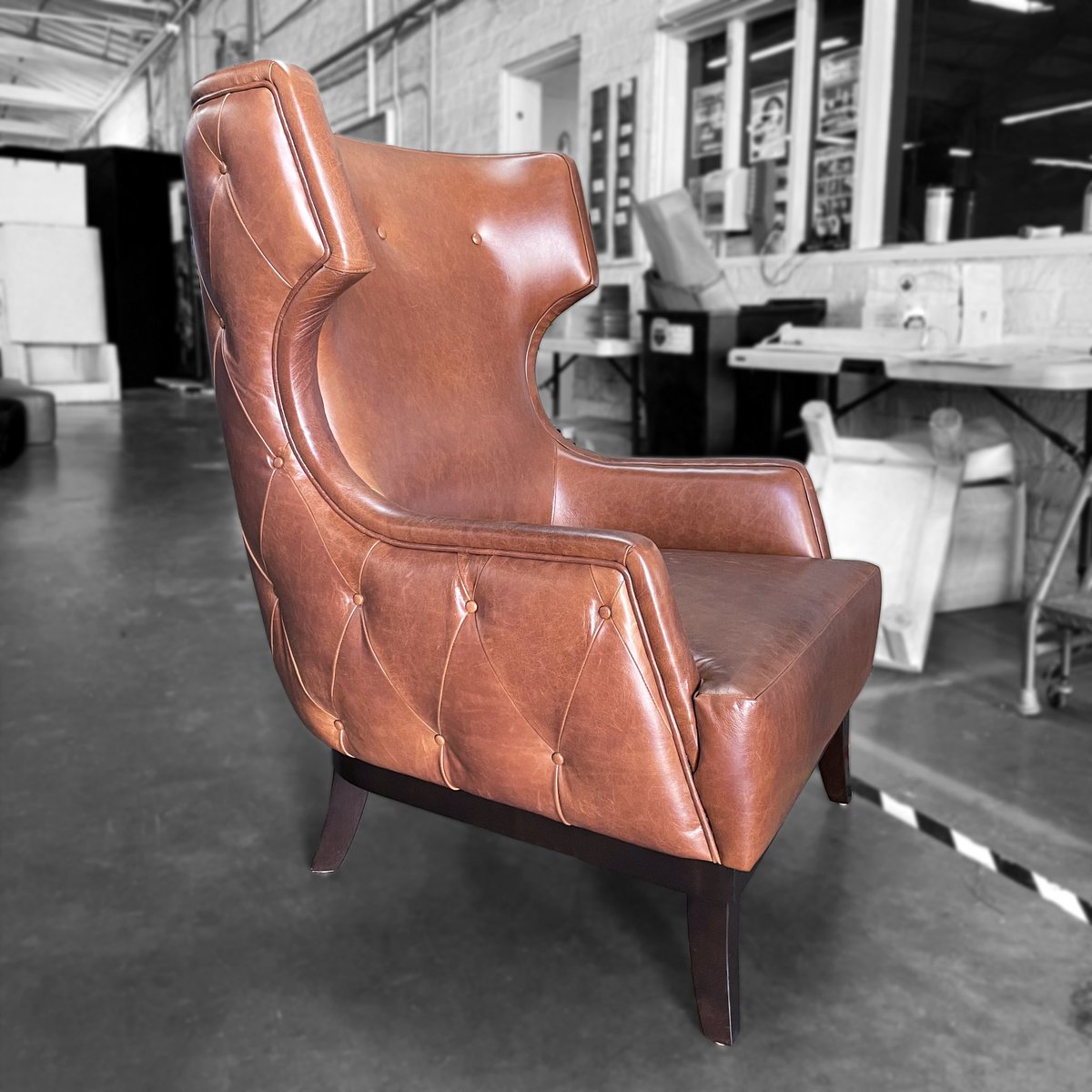 JamieStern_'s tweet photo. A beautiful custom leather wingback chair fresh off the factory floor!
#jamiesterndesign #wingbackchair #leatherfurniture https://t.co/zFuXkX7yXM