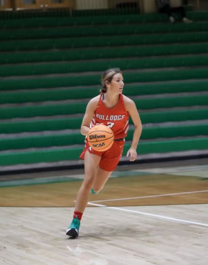 🚨🚨 COMMITMENT ALERT 🚨🚨

Ansley Dawson of Tuckerman High School has committed to the Lady Pioneers for next season. Dawson is a two-time all-conference selection and scored over 1,000 points in her career. Let’s welcome Ansley to CRC! #CRCWBB #PioneerTough