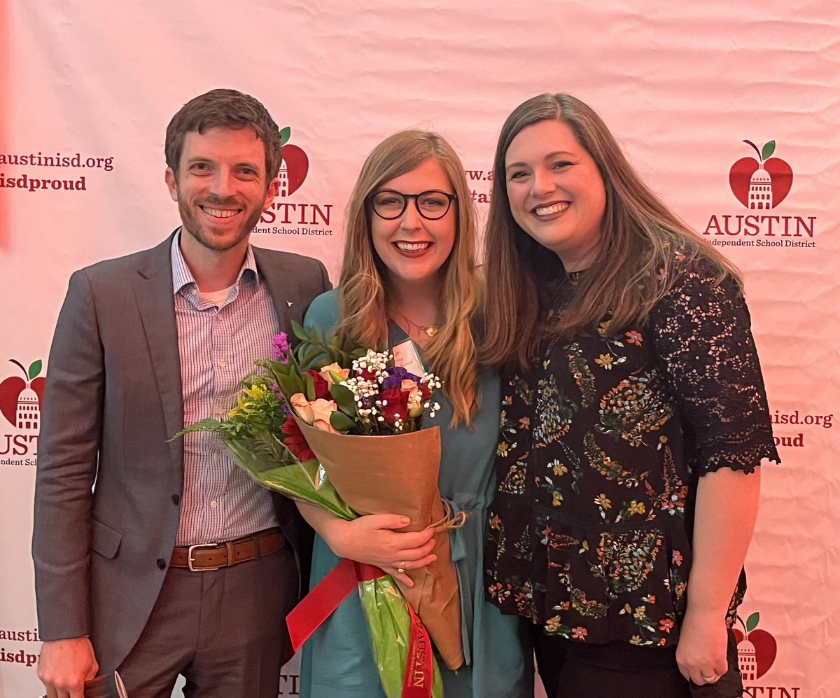 holamsjohnston's tweet photo. YAY!!! 

Matthew Kenny wins Austin ISD’s Assistant Principal of the Year!! 🎉

Matthew was my mentor and our classes connected my first year in 5th grade at Perez. I learned so much from him and I continue many of his traditions to this day. I’m so proud. https://t.co/yUPeesZyOA