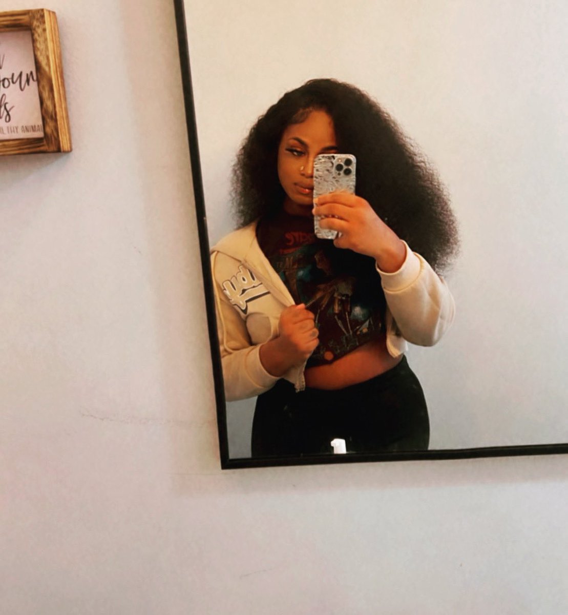 jakillt's tweet image. Ready to board my flight tomorrow. 26 on the 13th 🥳