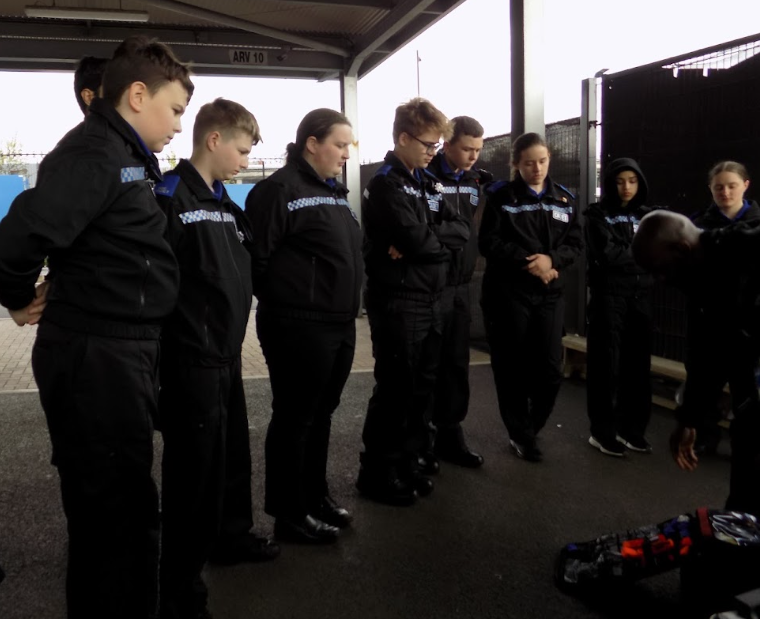 CadetsWMP's tweet image. An incredible night tonight with #5BE #Kingstanding @ErdingtonWMP Cadet visit to C3 @ResponseWMP &amp;amp; @firearmsWMP Thank you so much! Looks like we have Cadets looking to join each department when old enough @PhilDolbyWMP @CSuptMatShaer 👏