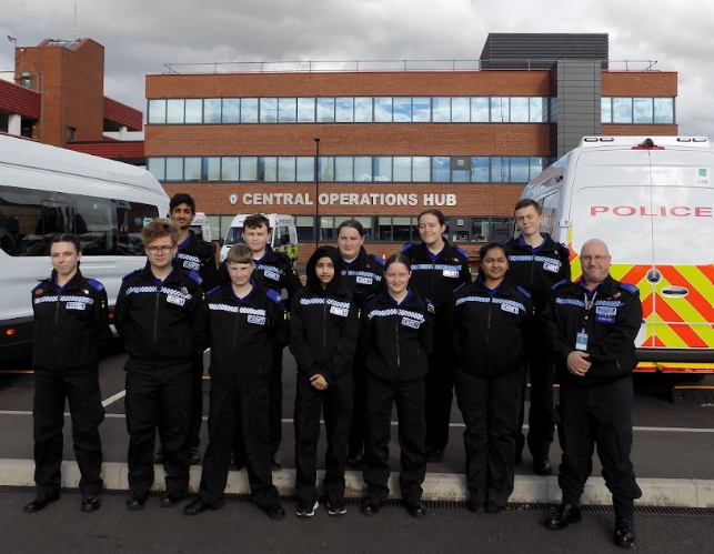 CadetsWMP's tweet image. An incredible night tonight with #5BE #Kingstanding @ErdingtonWMP Cadet visit to C3 @ResponseWMP &amp;amp; @firearmsWMP Thank you so much! Looks like we have Cadets looking to join each department when old enough @PhilDolbyWMP @CSuptMatShaer 👏