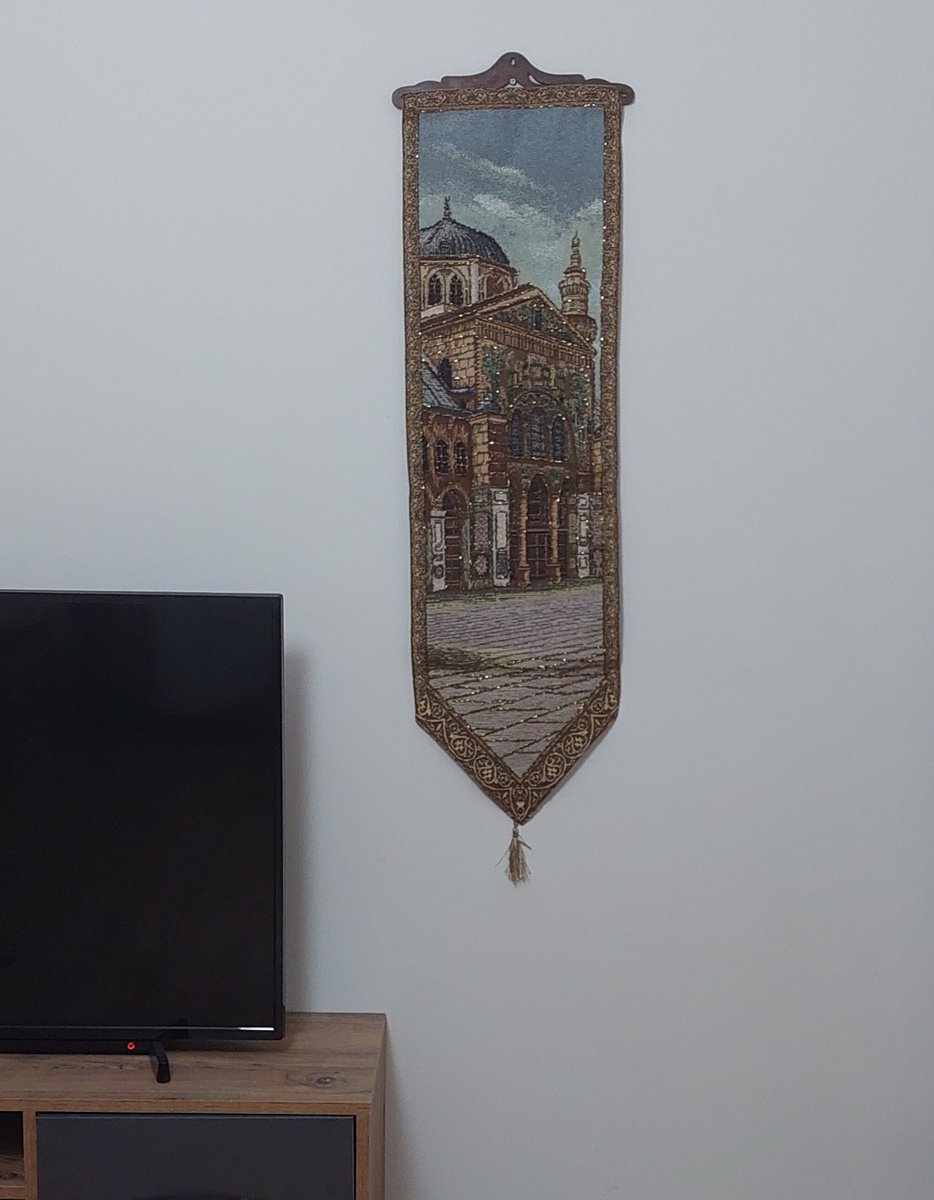 LeenahIslamic's tweet photo. Excited to share the latest addition to my #etsy shop: Wall Gobelin Tapestry Hand Embroidery. Tapestries, Picture, Old Damascus, Umayyad Mosque, Islamic calligraphy, Home, Ayat Al-Kursi, Eid. https://t.co/F9Ben6bcnu #woodenwallhanger #gobelintapestry #olddamascus #umay https://t.co/uYiE2XBrn4