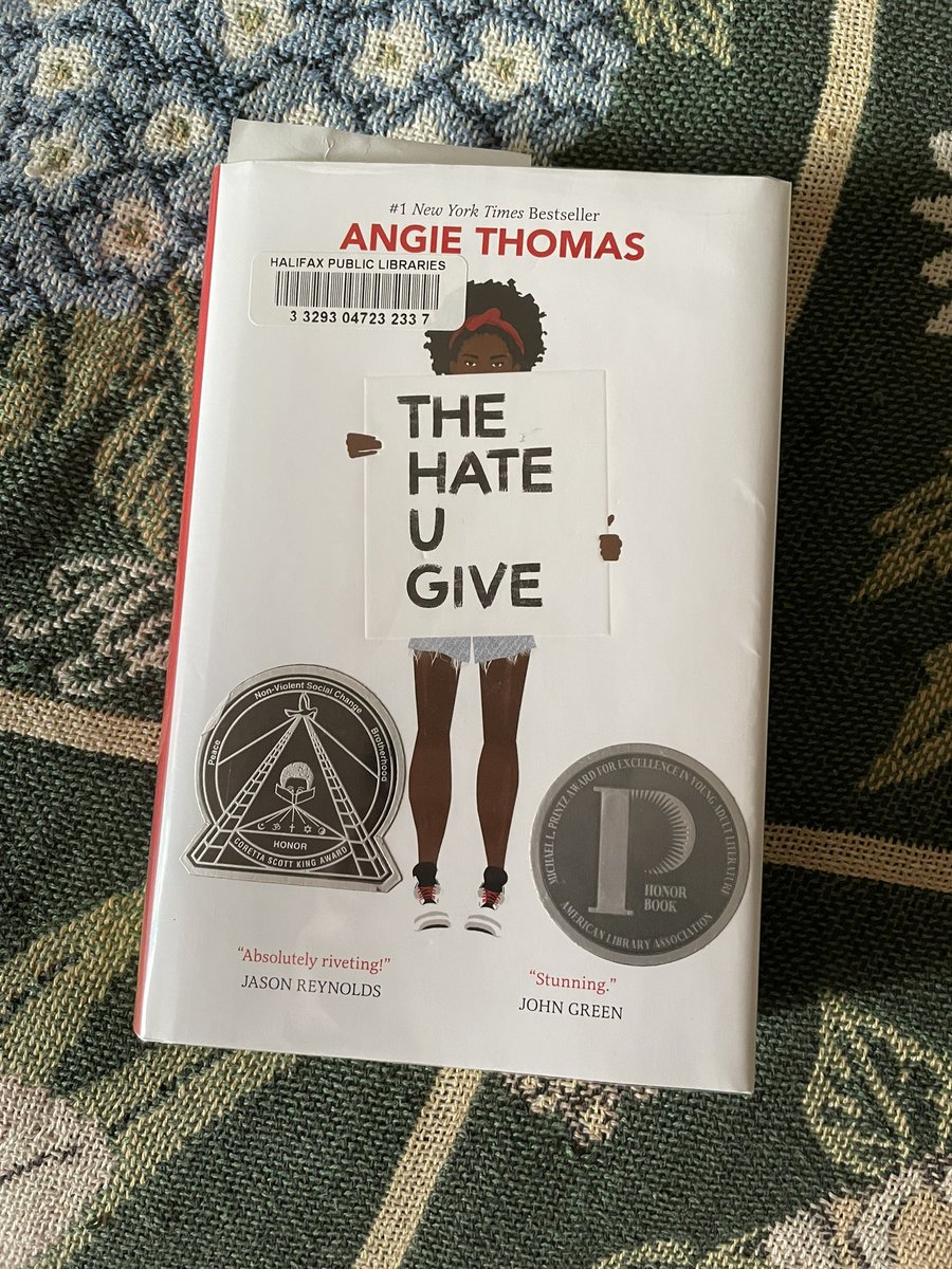 The next #bannedbook Sta tuned for my thoughts once I finish reading The Hate U Give. https://t.co/ShN1KAlTRa