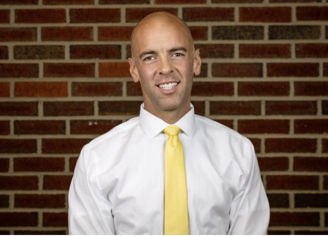 WilsonK12Tn's tweet photo. 🖤 BIG ANNOUNCEMENT AT MJHS 💛

Earlier this semester, the incredible Mrs. Beverly Sharpe announced her retirement as principal of @mtjulietbears after 40 years overall with the district. 

Today, her successor was named. 
Congrats to Mr. Ryan Hill! 

🎥>> https://t.co/YBXYjsIIbS https://t.co/b1zrnFgxcS