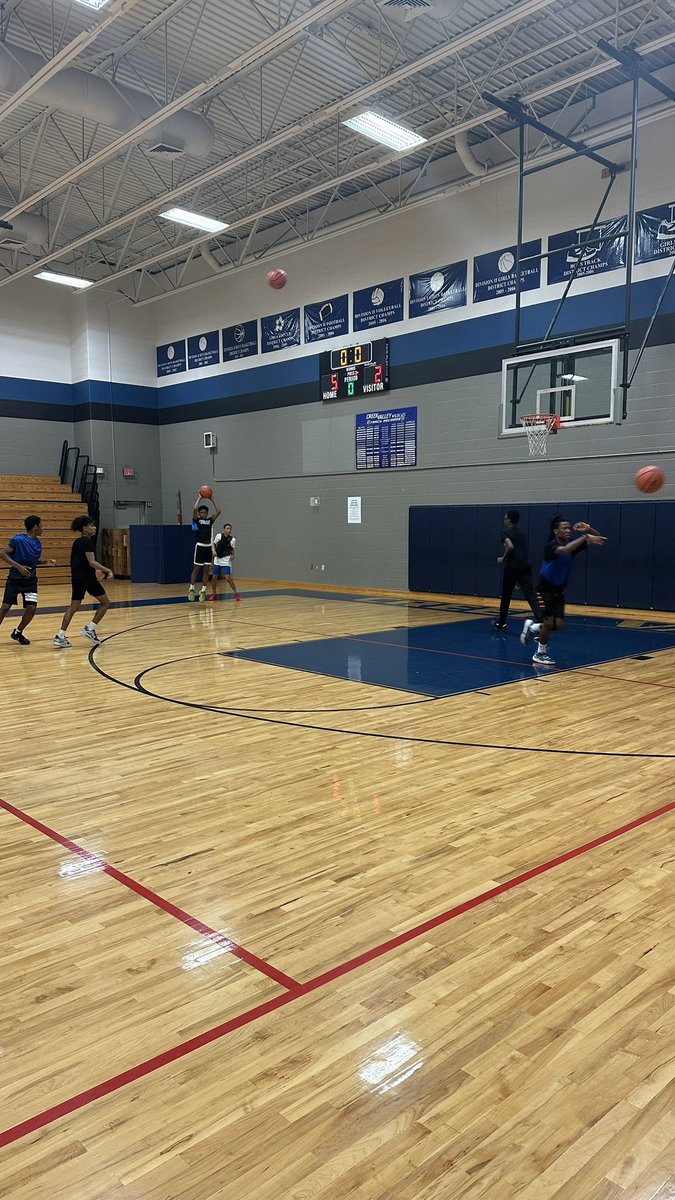 Hebron High School Boys Basketball tweet media