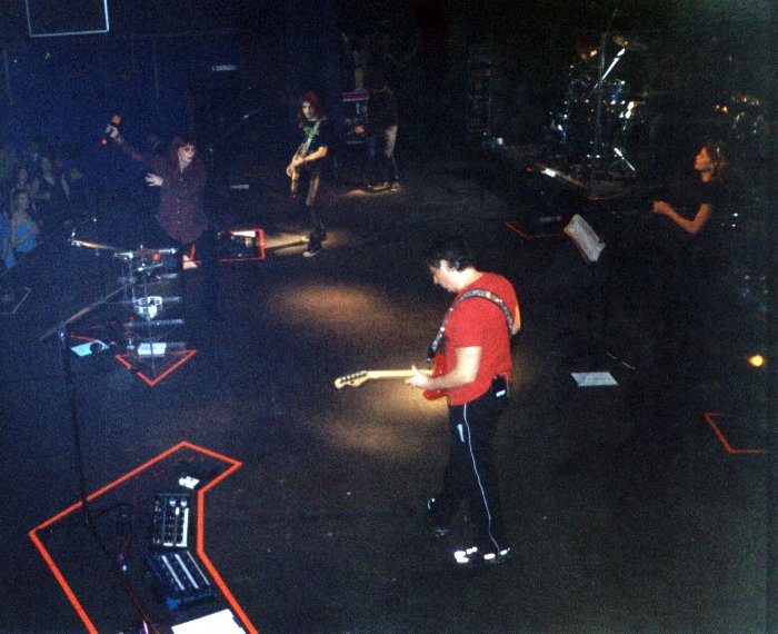 MalignoJr's tweet photo. Há mais de 18 anos uma das minhas bandas, a Adorável Perversa, foi novamente indicada para abertura da Festa do Dia do Mídia (do jornal Folha de S.Paulo). Era final de 2004 e desta vez tocaríamos no lounge do evento. Na sequência, o show de nada menos do que Rita Lee! #ripritalee https://t.co/cDGBrHn6bA