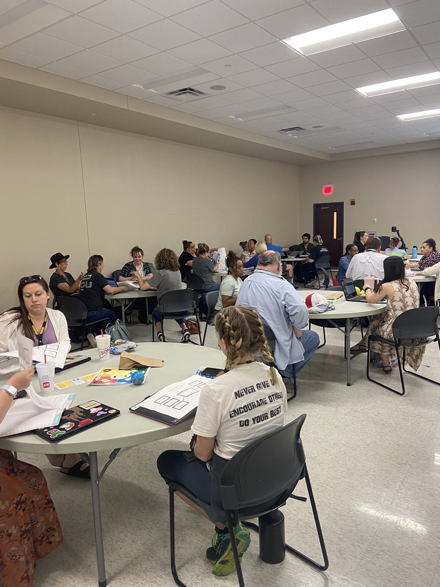 AmandaAmnicks's tweet photo. We are excited for night two of our ENGAGE23 Presenter Training! Only 26 days until ENGAGE conference!#cmcssengage https://t.co/8KWvW1Xgjn