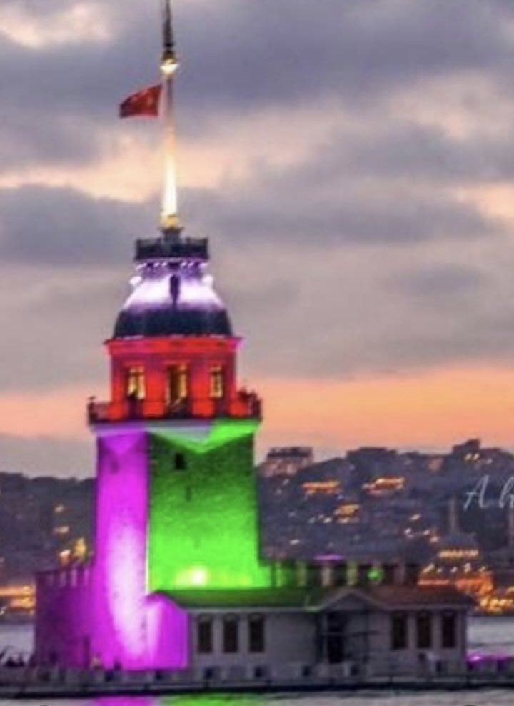 Dokundukları herşey lunaparka dönüyor. Yaşam amaçları gen'leri bozmak...