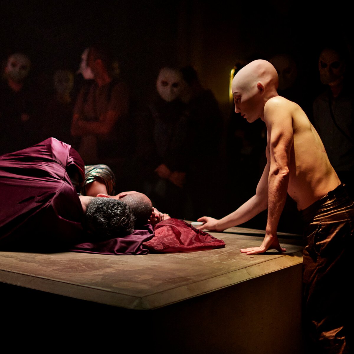 RBAPerforming's tweet image. An exceptional performance from @PunchdrunkInt! 

Loved the immersive theatre on the epic scale! And to experience a variety of characters stories from start to end!

An incredible performance that myself and RBA Sixth Form loved! 
#TheBurntCity #Punchdrunk