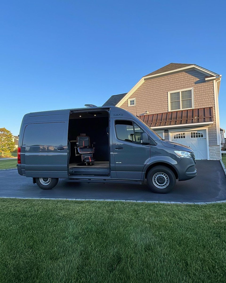 Mercedes-Benz Vans USA tweet media