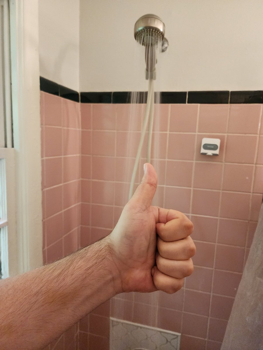 gazpachomachine's tweet photo. wow, I can't believe I got the Twitter Subscription button. Subscribe to Gaz for secret Shower Food Reviews, behind the scenes photos, sneak peeks of future projects &amp; photos from my day. Thank you friends &amp; as always do not send me any money if you are struggling financially. https://t.co/YDnkmQJbBq