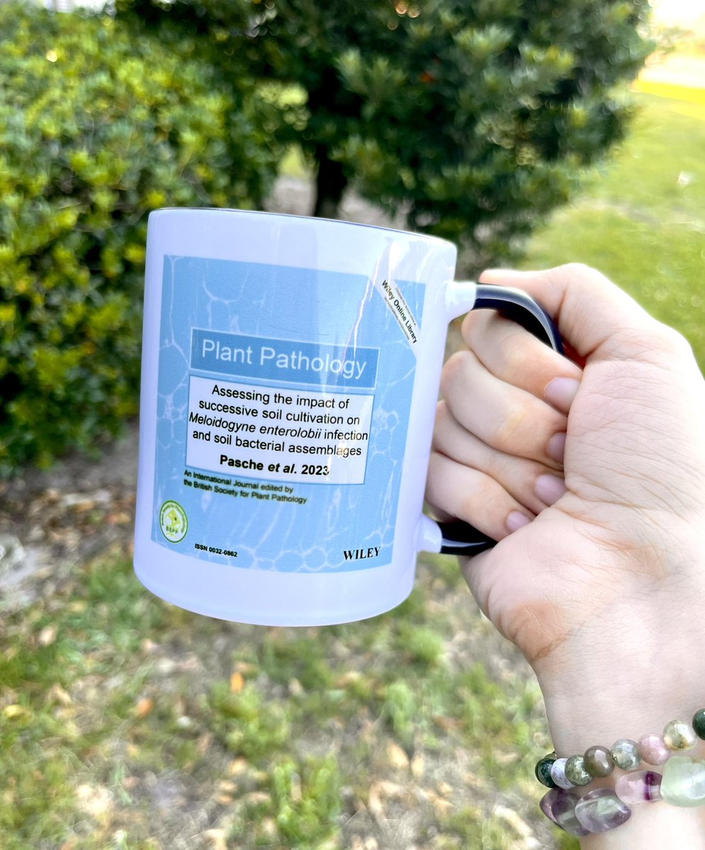 Another addition to the collection— love the <a href="/samjmartins/">Samuel Martins</a> lab publication tradition!