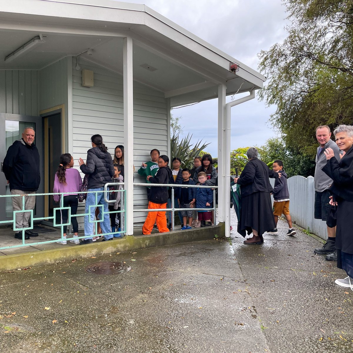 Robertson_Archi's tweet image. Attending the blessing of the new learning spaces at Corinna School last week was a huge privilege. Hearing the stories and reactions from the staff, students and communities was humbling. #nzarchitecture  #learningenvironments #colourdesign