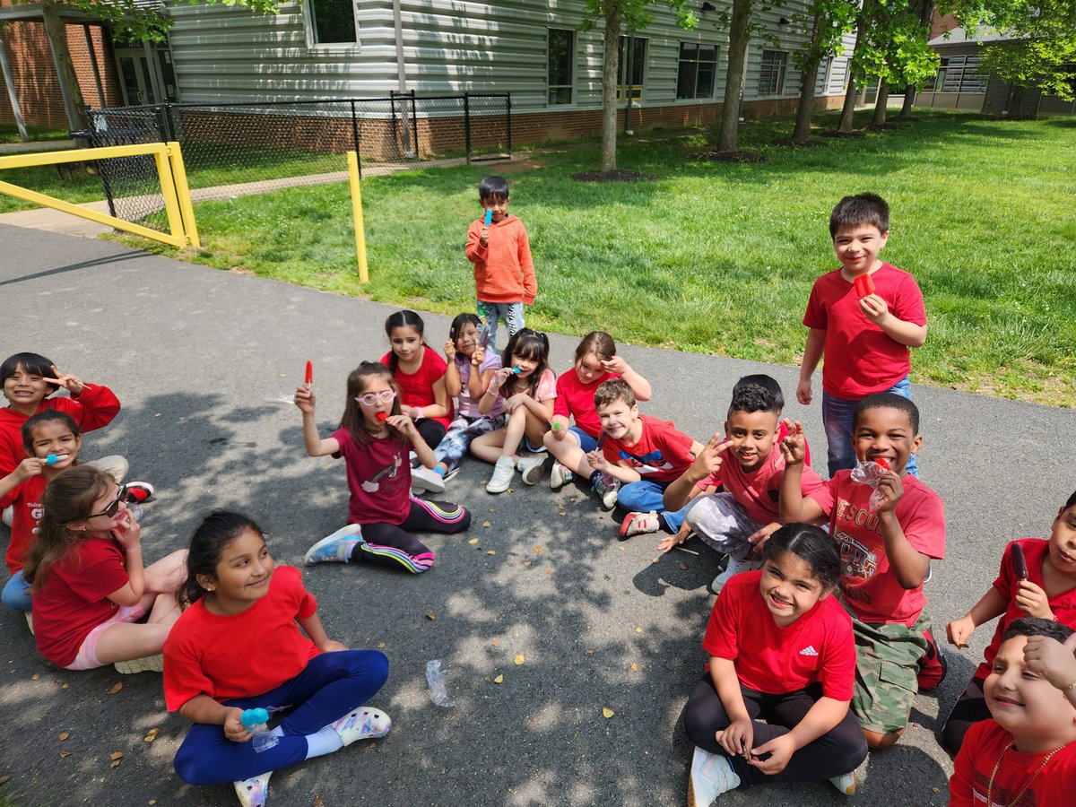 1st Grade's Rockin Field Day was a huge success!