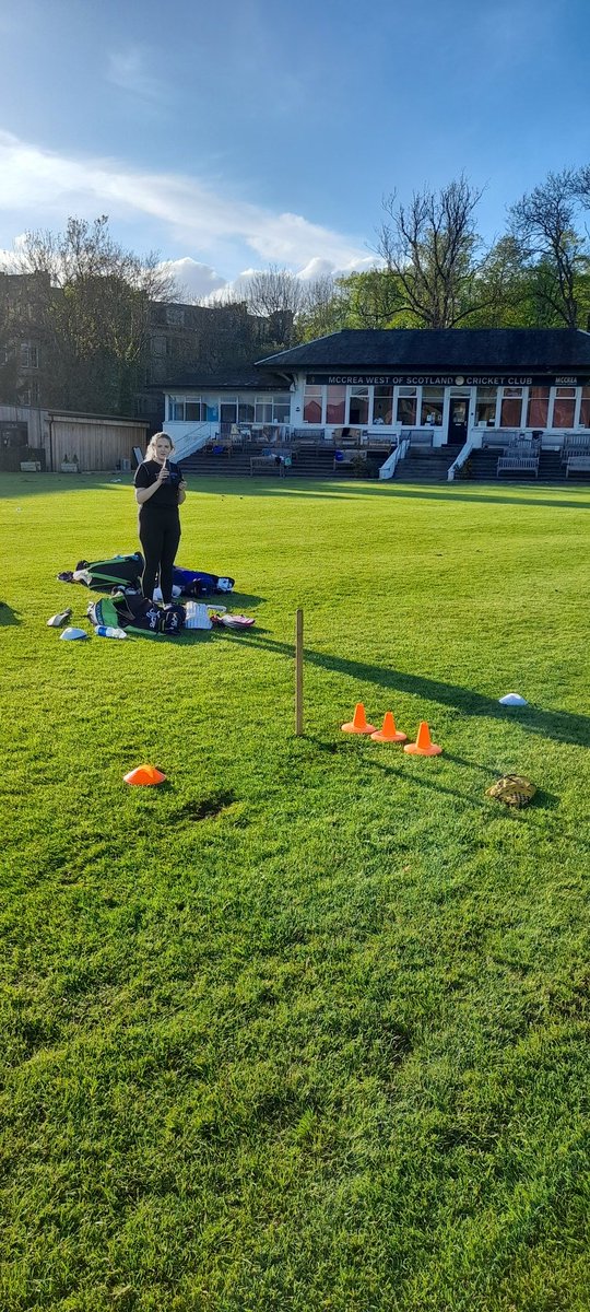 DaveMaker's tweet image. Fun in the sun as we finalise preparations for our 1st lesgue match