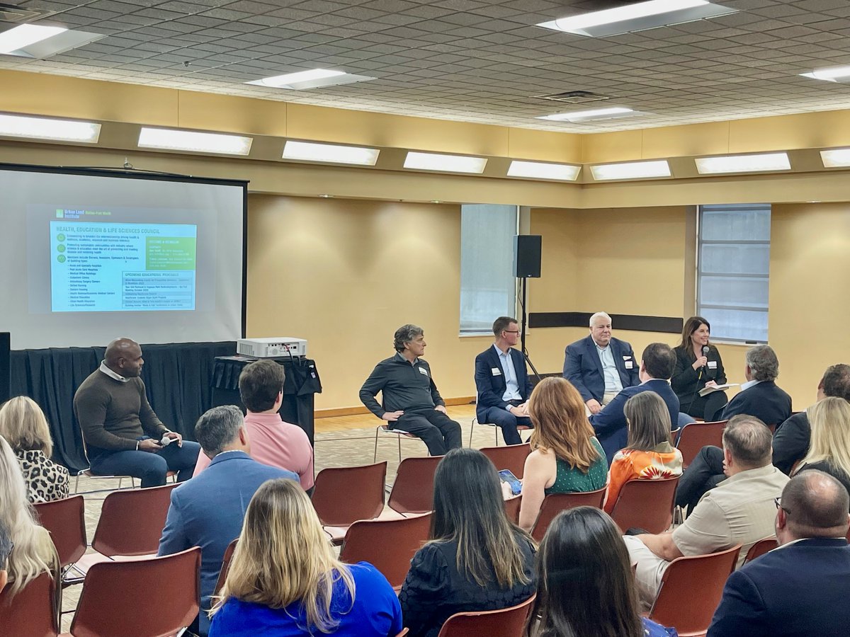 The #DallasInternationalDistrict was a topic of conversation at  @ULIDFW’s What’s New, What’s Next at @utarlington – @snstexas, shared how the team is embracing innovation & community engagement to build the region’s “downtown” at Valley View-Galleria. #globalcity @CityOfDallas