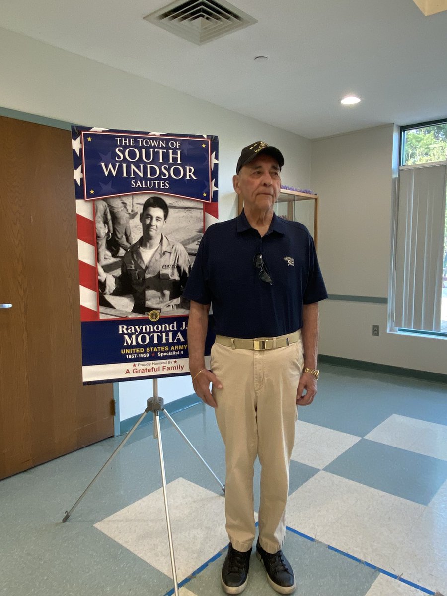 MissyMotha's tweet photo. So cool of @SouthWindsorCT to honor dad for his service!! https://t.co/KMVl4QxGYI