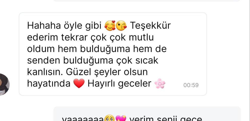 Gardropstan tanımadığım birinden aldığım msja bakin çbkkk🥺💘