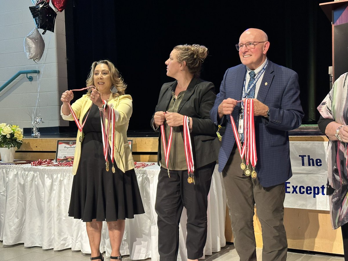 Proud to be part of the Yes I Can Awards returning to an in person celebration after three long years. Congratulations to our students and staff for their deserving recognitions🎉🎉👏👏🙌🙌 <a href="/YCDSB/">York Catholic District School Board</a>