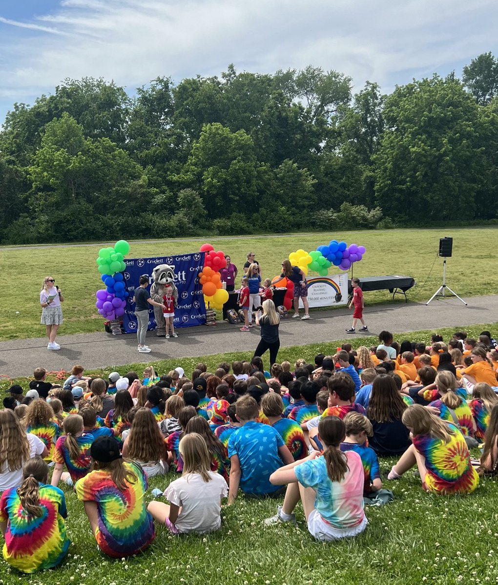 DrJenMagnusson's tweet photo. Celebrating reading at Crockett Elem. in Williamson County today! Riley was THRILLED and PROUD to celebrate with all the readers! #reading360 @TNedu #crockettpto https://t.co/L9fVF8wb8P