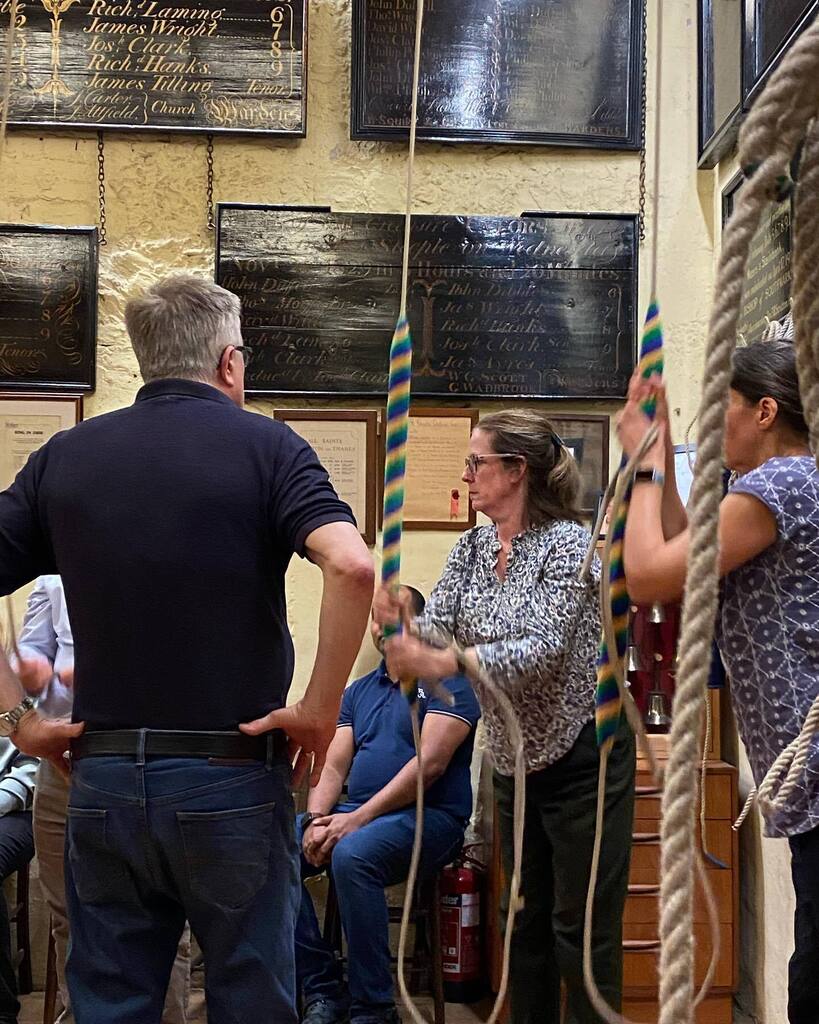 KingstonRingers's tweet image. Kate C in charge of 19 tonight - well done on running such a smooth operation! 👍🏻

PH5 for returning ringer Mary; several rounds on 12; rounds on 6 for #RFTK #ringfortheking recruits, Charlotte (pic 1 - looking in control!) and Anne; places and dodges fo… instagr.am/p/CsFCIJ9orIX/