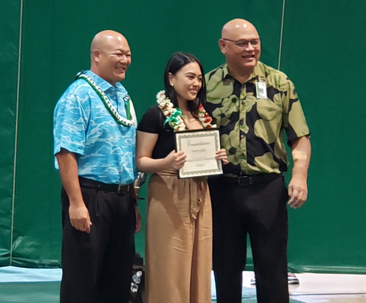 #WeblingEl ,Congrats to Ms. C.Agapay, alum of Webling, on receiving this years Webling PTO SCHOLARSHIP at Aiea High School!  Best wishes on your college career! #NaPueo , #WeblingPTO , #AieaHi