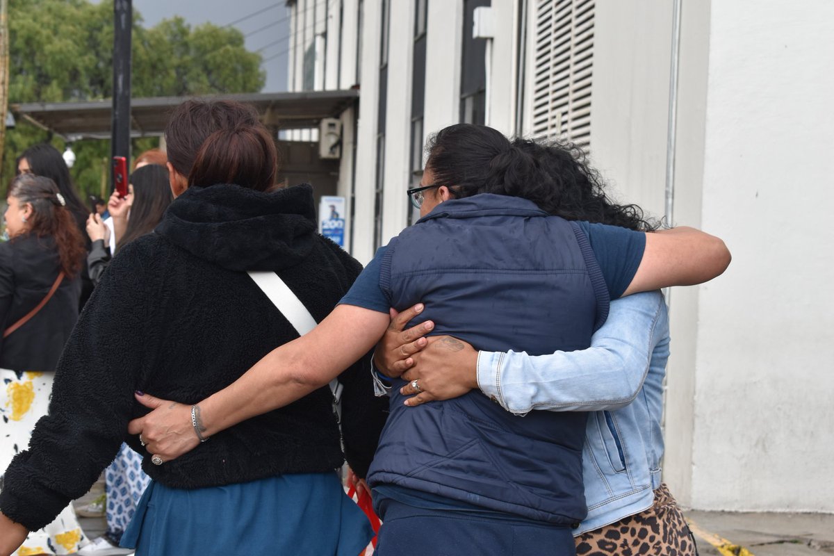 CDMXConsejeria's tweet photo. Trece internas de Santa Martha Acatitla y Tepepan pasarán el Día de la Madre con su familia. 

Obtuvieron la libertad con el Programa de Liberación de Mujeres, impulsado por la #JefaDeGobierno.

Suman 86 las beneficiadas por el programa. 

#CiudadDeDerechos https://t.co/ZrMIwrTBIz