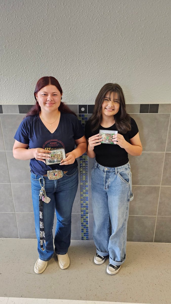 ehs_4h's tweet photo. Congratulations to our overall Falcon Archer and Shotgun! They crushed it all year. I am proud of these girls! They beat out every other Student athlete on the teams. https://t.co/es2LdzJDPX